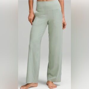 NWT Lululemon align wide leg pants 31’ in light green size 16